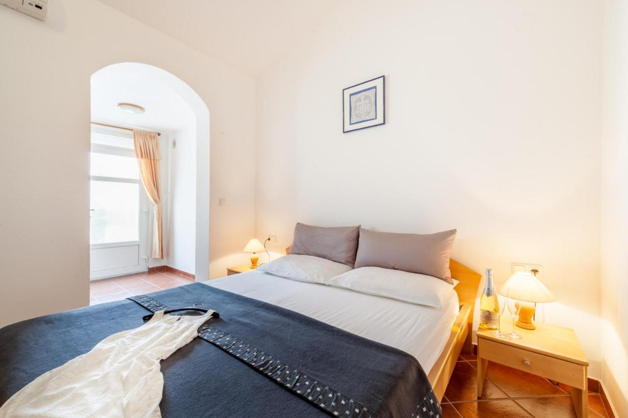 Ferienhaus Rajka Kustići Extérieur photo