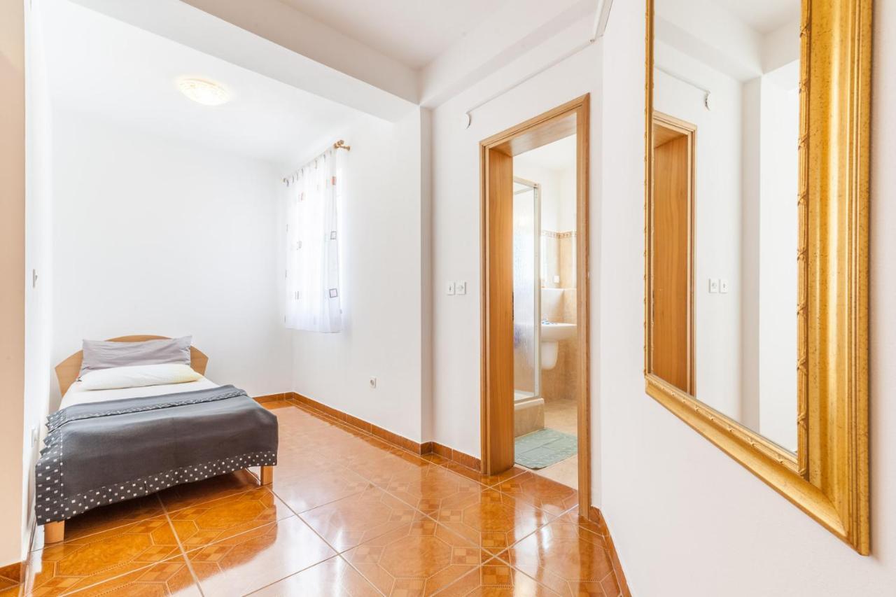 Ferienhaus Rajka Kustići Extérieur photo