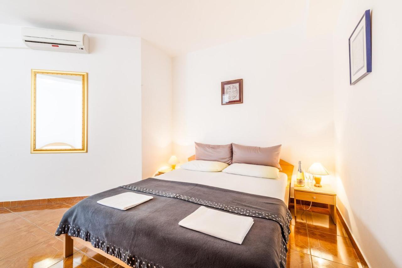 Ferienhaus Rajka Kustići Extérieur photo